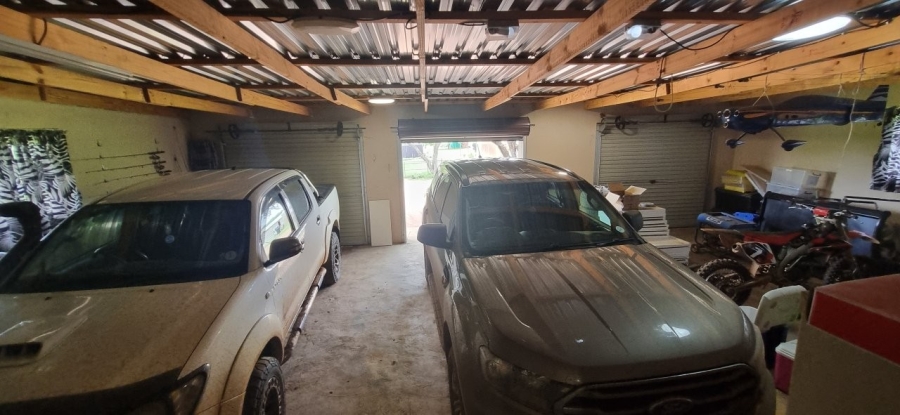 8 Bedroom Property for Sale in Brits Rural North West